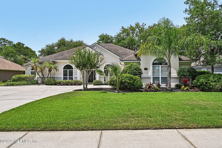 Property Photo: 1452 Course View Drive FL 32003