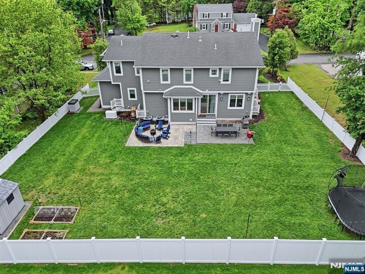 Property Photo:  95 Mezzine Drive  NJ 07626 