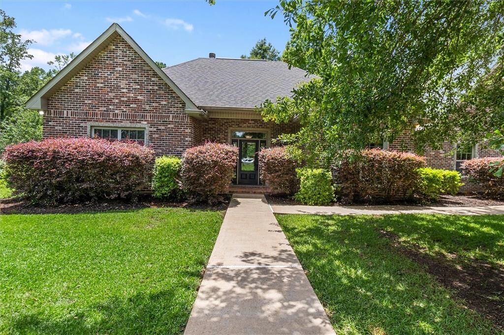 Property Photo: 289 Blackwell Cemetary Road LA 70437