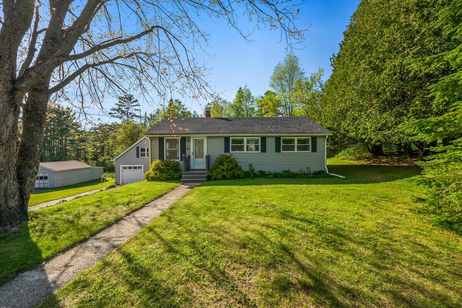 Property Photo: 101 Manns Hill Road NH 03561
