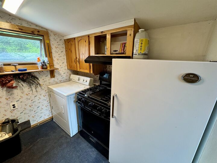 Property Photo: 1238 Halls Lake Road VT 05051