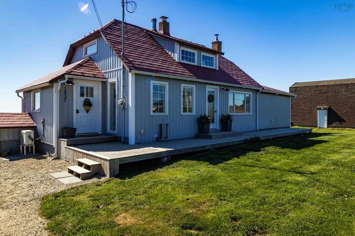 1837 Main Shore Road — photo 1