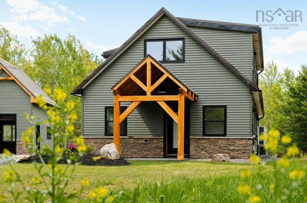 Property Photo: 32 Bella Vista Lane NS B2T 0R8
