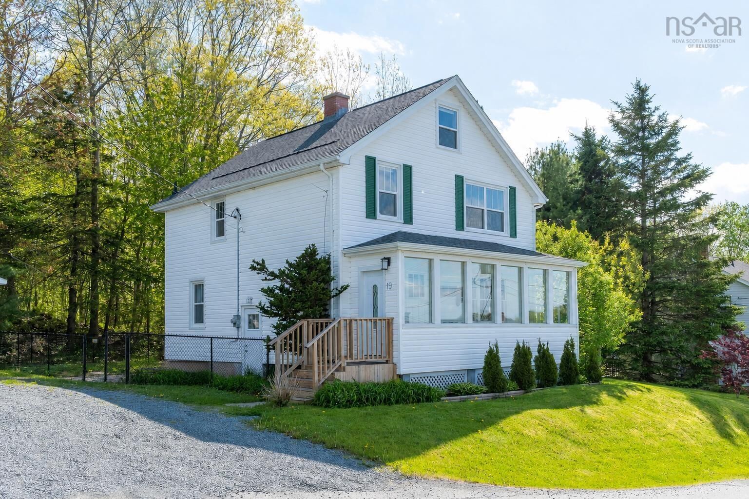 Property Photo:  19 Tophill Road  NS B4A 2K1 