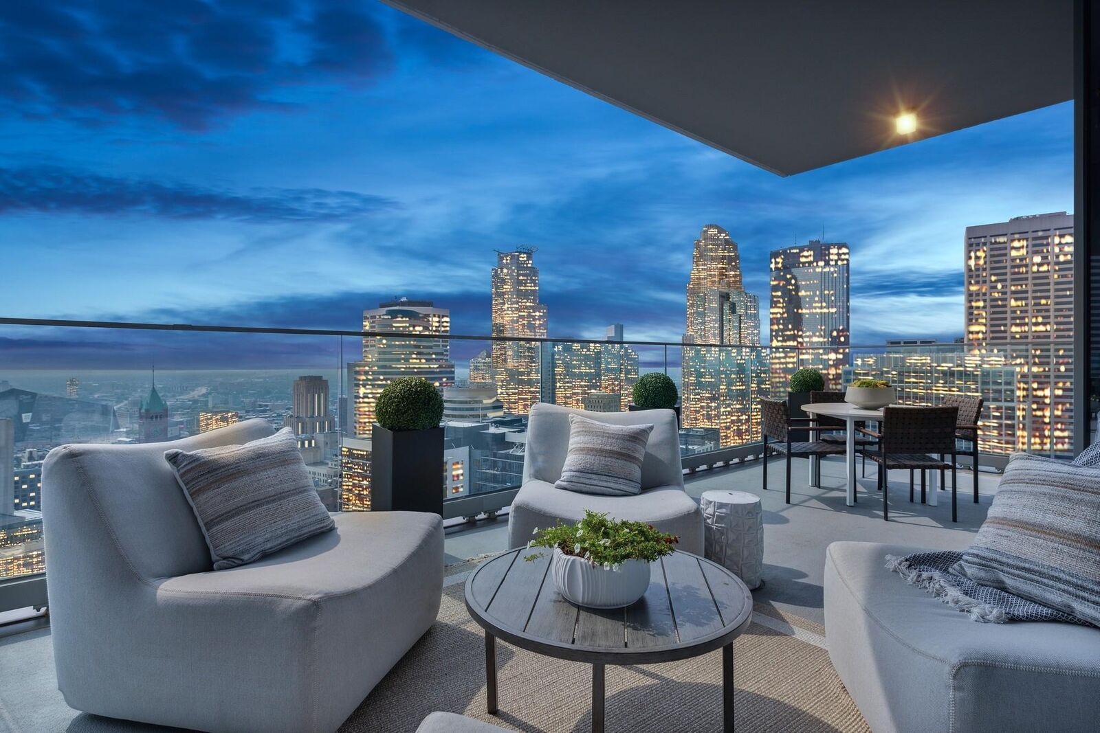Property Photo: 255 Hennepin Ave 3107 MN 55401