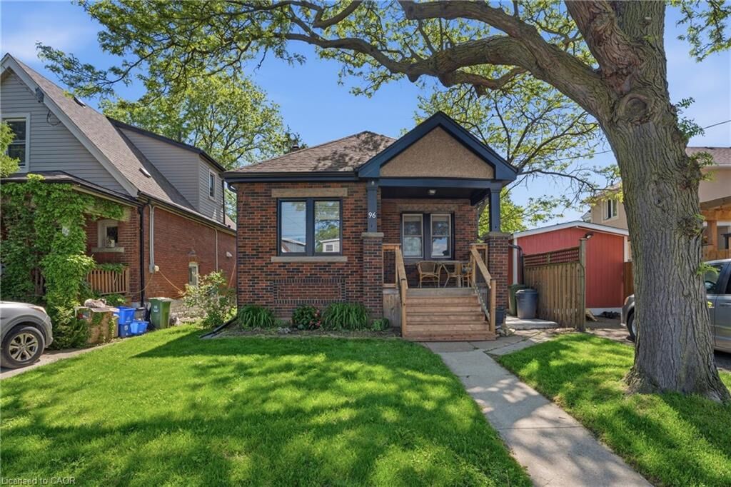 Property Photo:  96 Paling Avenue  ON L8H 5J4 