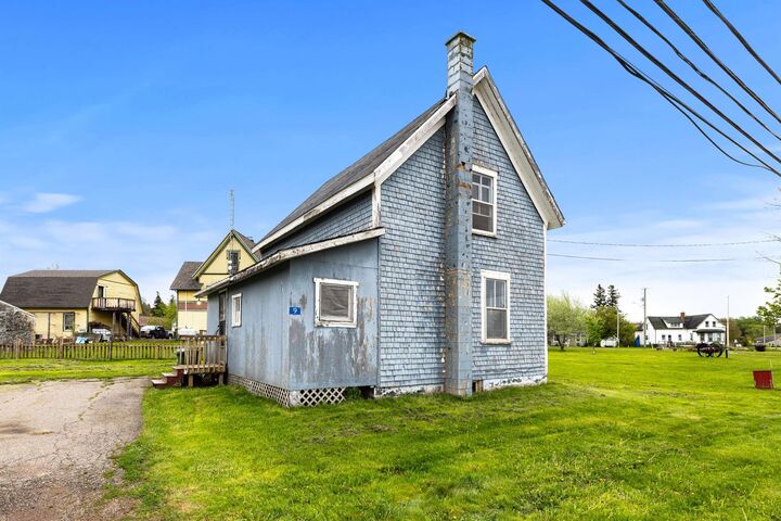 9 Sunset Drive — photo 1