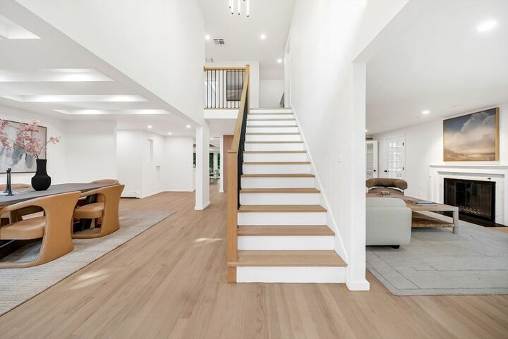 Property Photo: 31 Alba Rd MA 02481