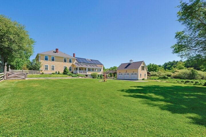 Property Photo:  771 Podunk Rd  MA 01515 
