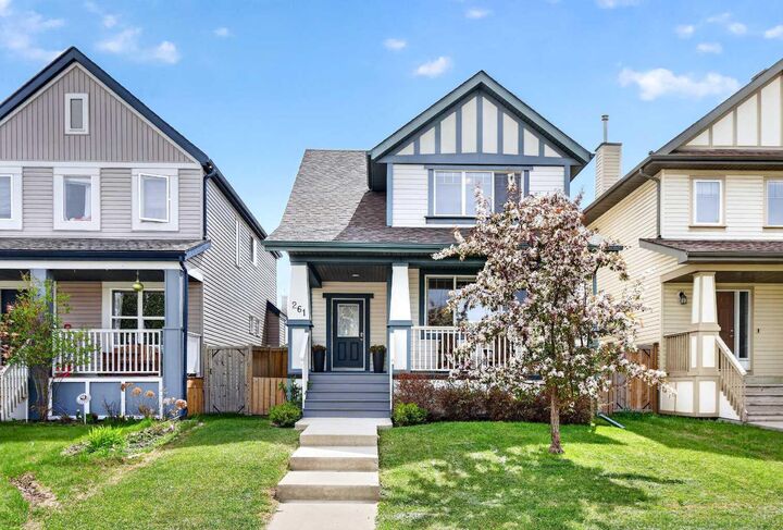 Photo de la propriété:  261 Copperstone Terrace SE  AB T2Z 0J3 