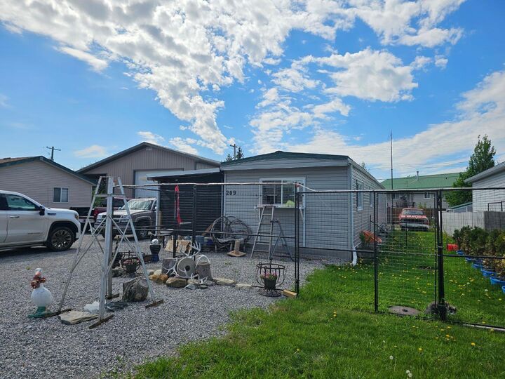 Property Photo: 209 2 Street AB T0K 0P0