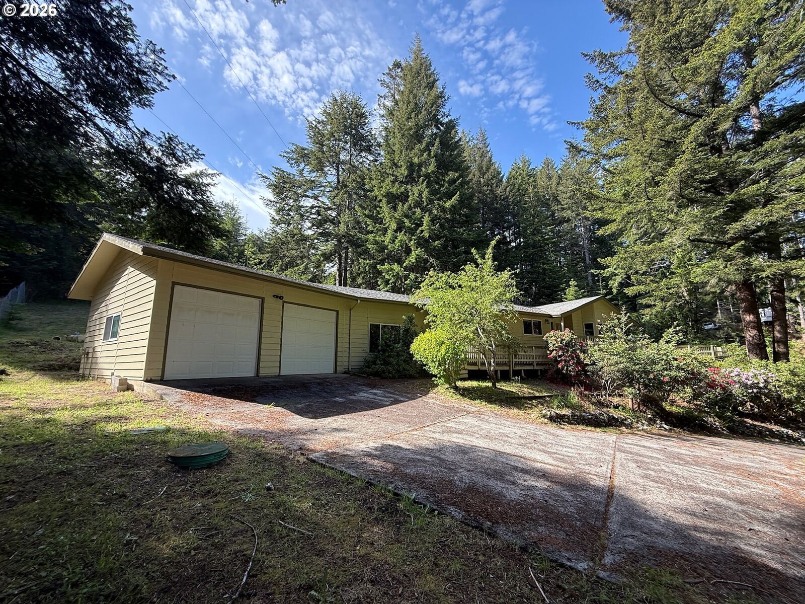 Property Photo: 34446 Cedar Valley Rd OR 97444