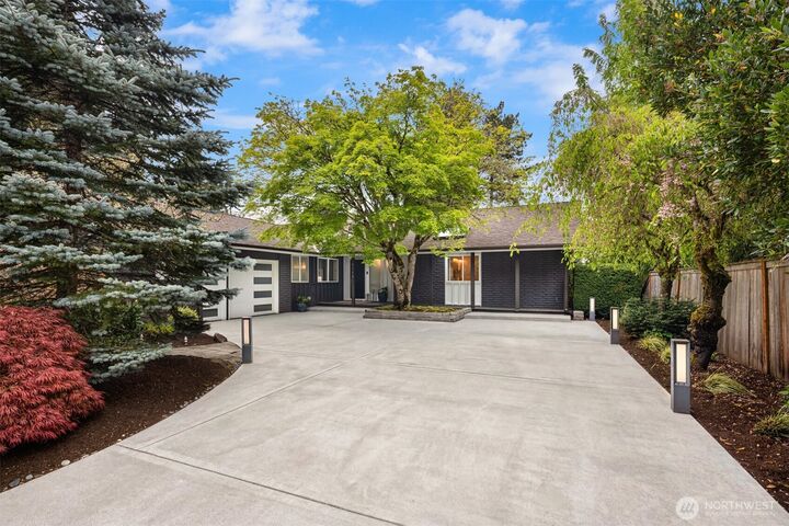 Property Photo: 2119 182nd Avenue NE WA 98052