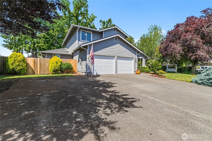 Property Photo:  1864  19th Court  WA 98264 