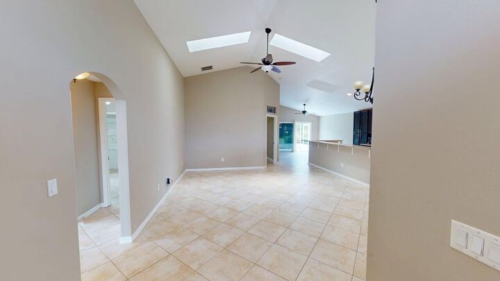 Property Photo:  562 SW Saint Martins Cove  FL 34986 