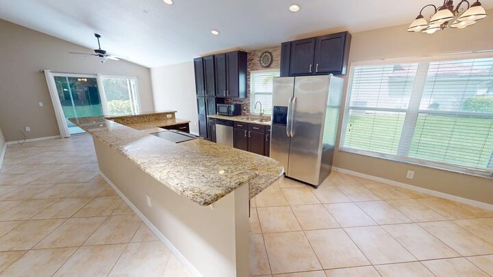 Property Photo: 562 SW Saint Martins Cove FL 34986