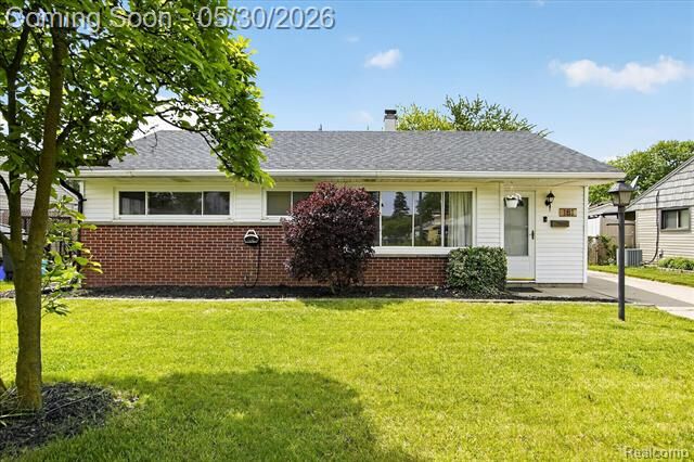 Property Photo:  181 Brandt Street  MI 48135 