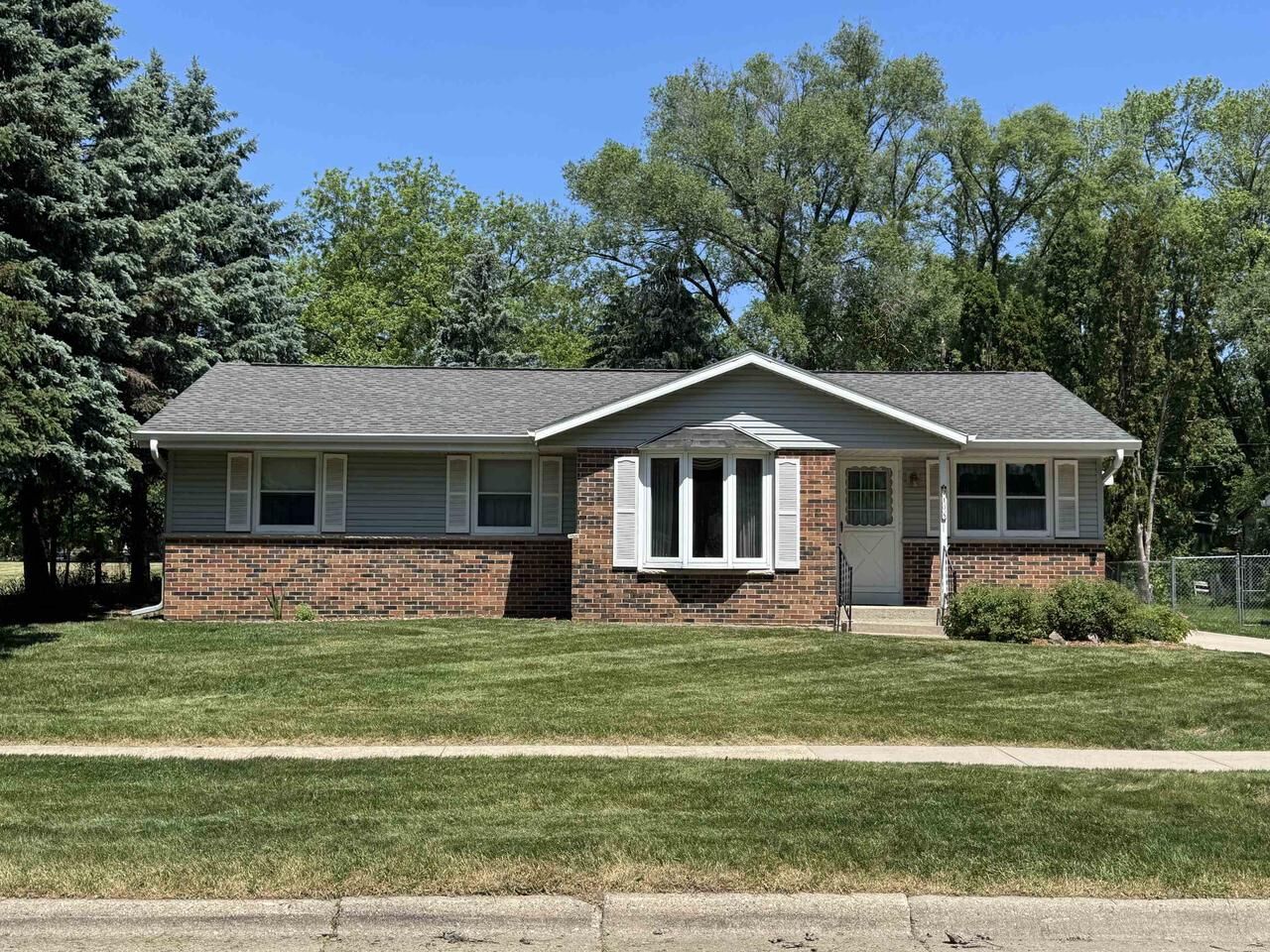 Property Photo:  2108 Purvis Avenue  WI 53546 