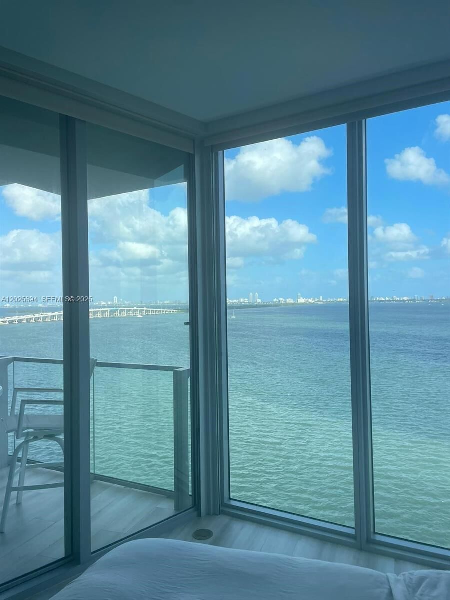 Property Photo:  2900 NE 7th Ave 906  FL 33137 