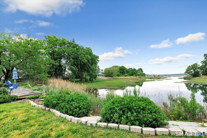 Property Photo:  1596 Elm Street  CT 06615 
