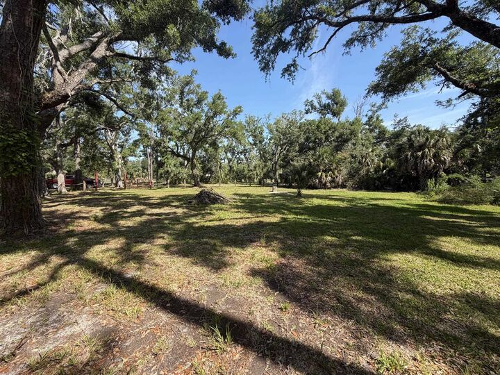 Property Photo:  5726 E Bluefish Lane  FL 32348 