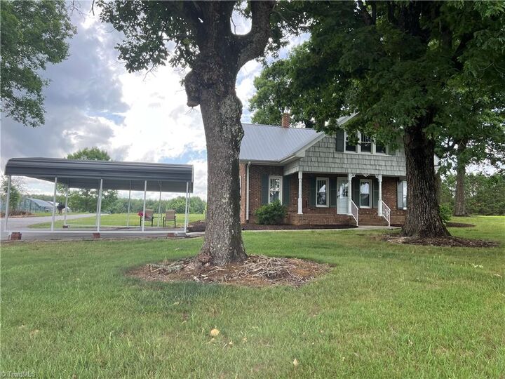 Property Photo:  3798 Clingman Road  NC 28670 
