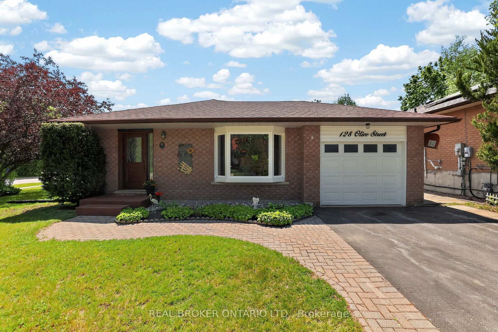 Property Photo: 128 Olive Street ON L9N 1M2
