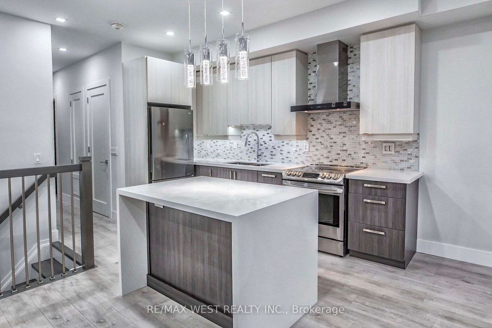 Property Photo: 268 Sterling Road ON M6R 2B9