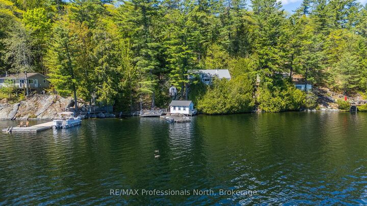 Property Photo:  10167 Little Hawk-West Sho N/A  ON K0M 1S0 