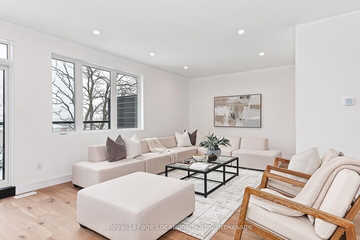 Property Photo: 25 Lansdowne Street S 9 ON N0H 2P0