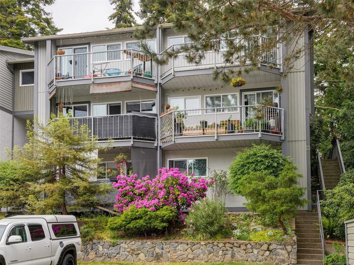 518 Carnation Pl — photo 1
