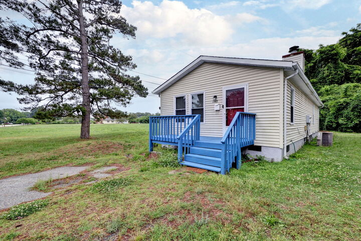 Property Photo: 1942 Box Street VA 23661
