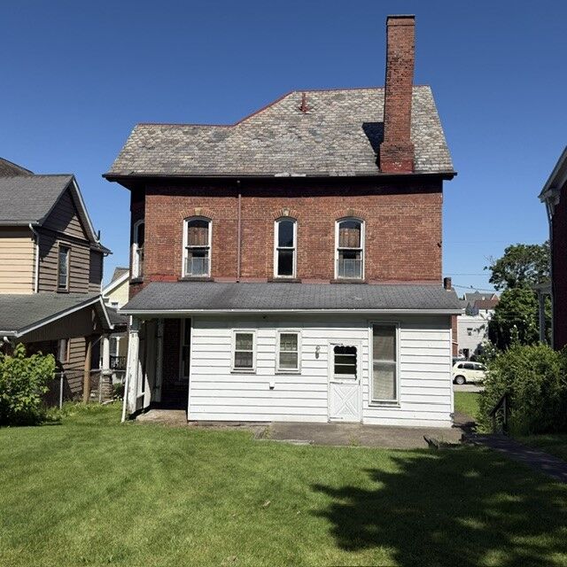 Property Photo: 17 Eagle Street PA 15666