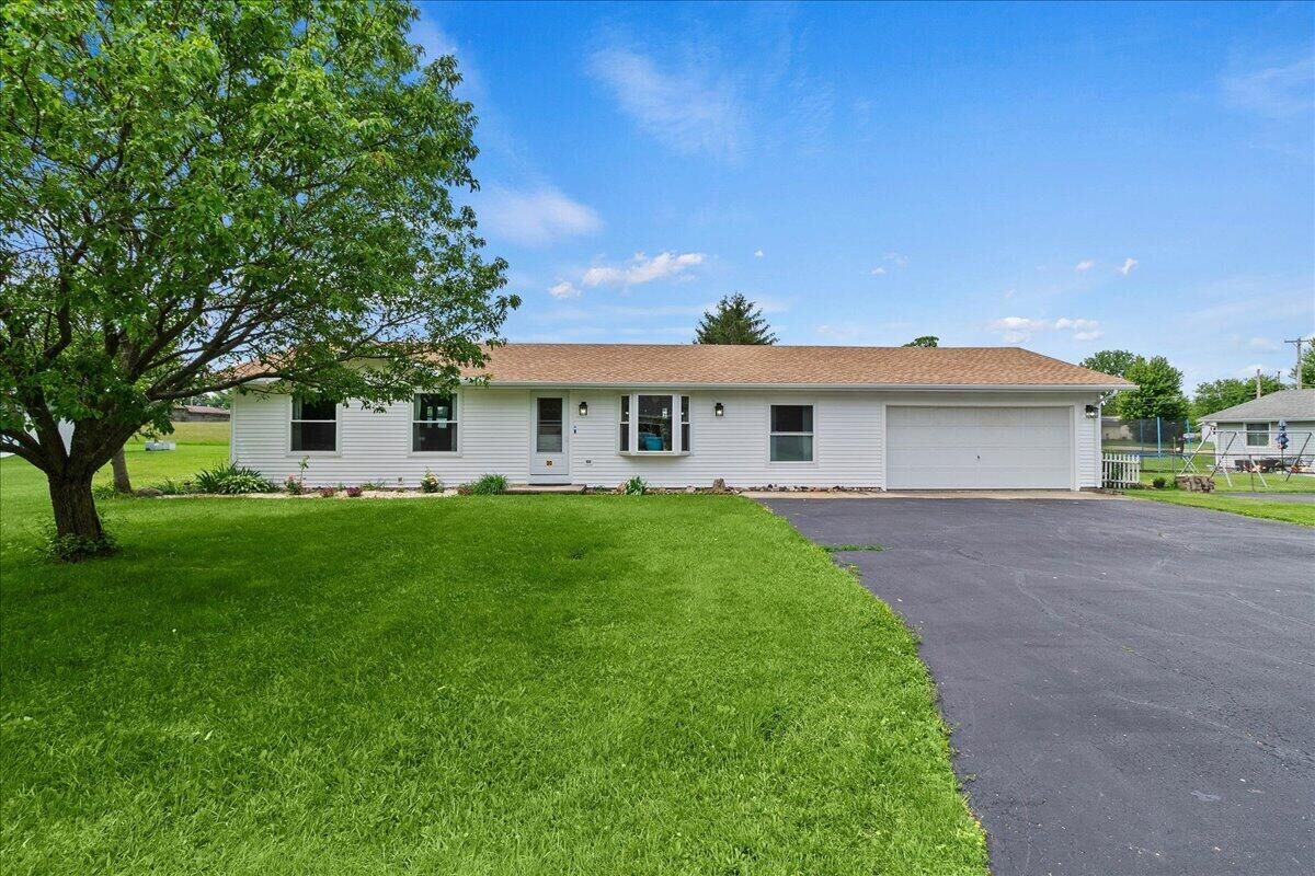 Property Photo:  20 Dooley Drive  OH 43060 