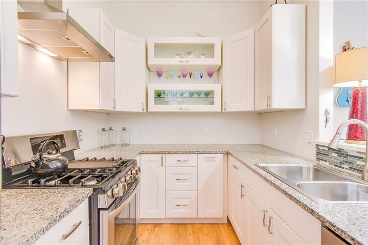Property Photo:  5404 Ledesma Road  TX 78721 