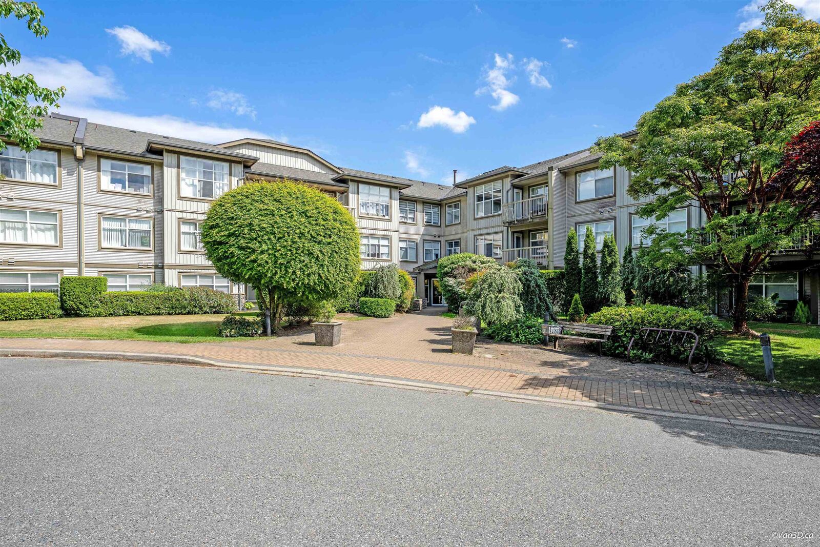 Property Photo: 14885 105 Avenue 116 BC V3R 2V6