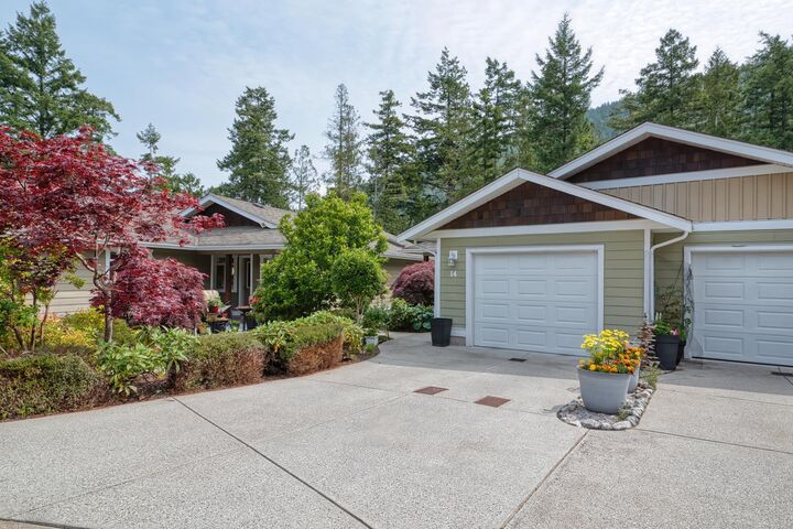 Property Photo:  12710 Lagoon Road 14  BC V0N 2H1 