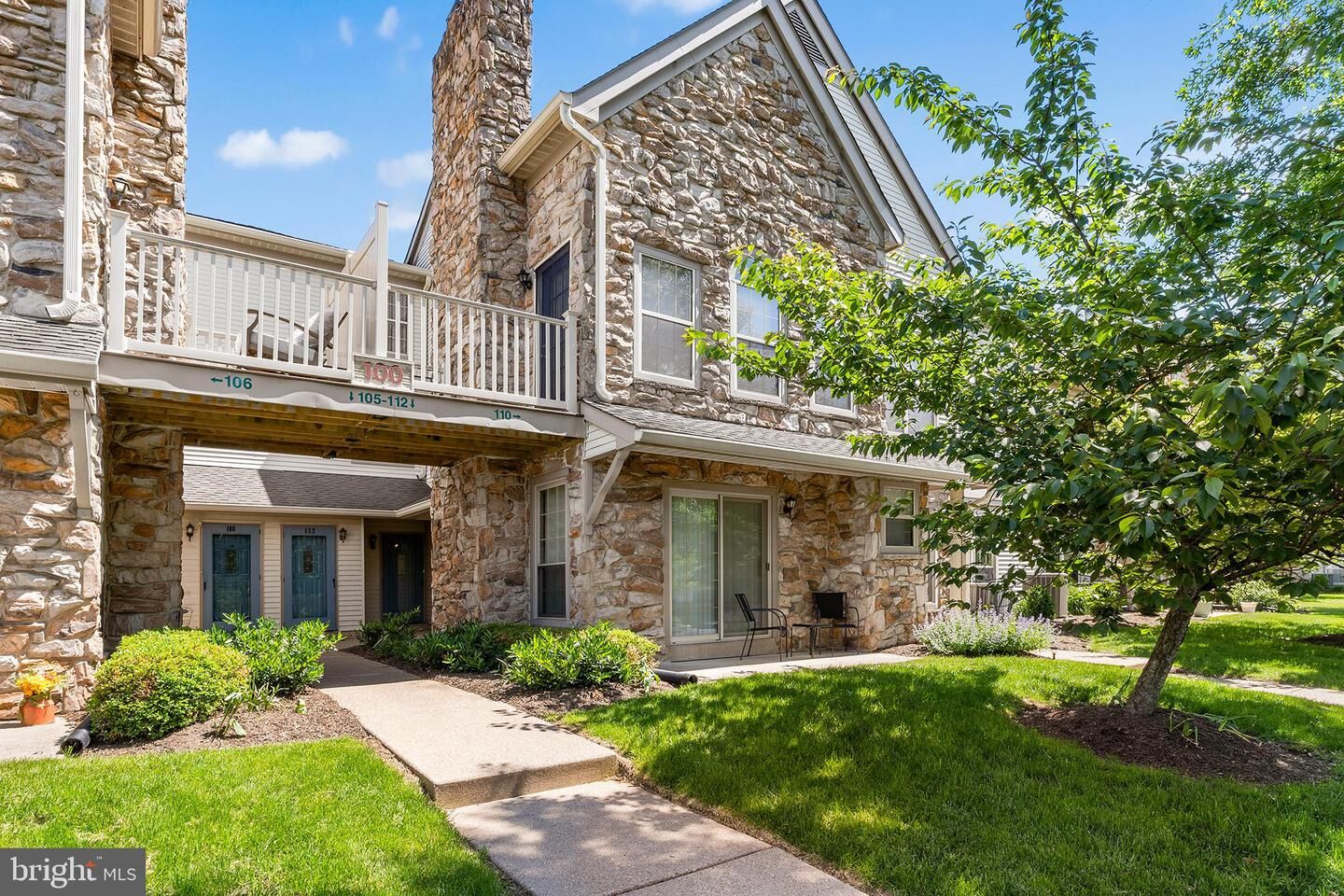 Property Photo:  109 Remington Court  PA 18914 