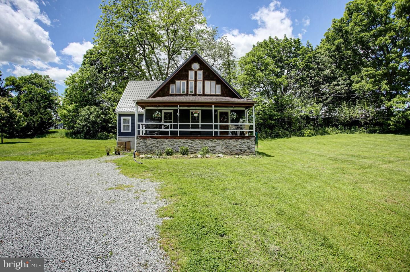 Property Photo:  10 W Fairview Avenue  PA 17236 