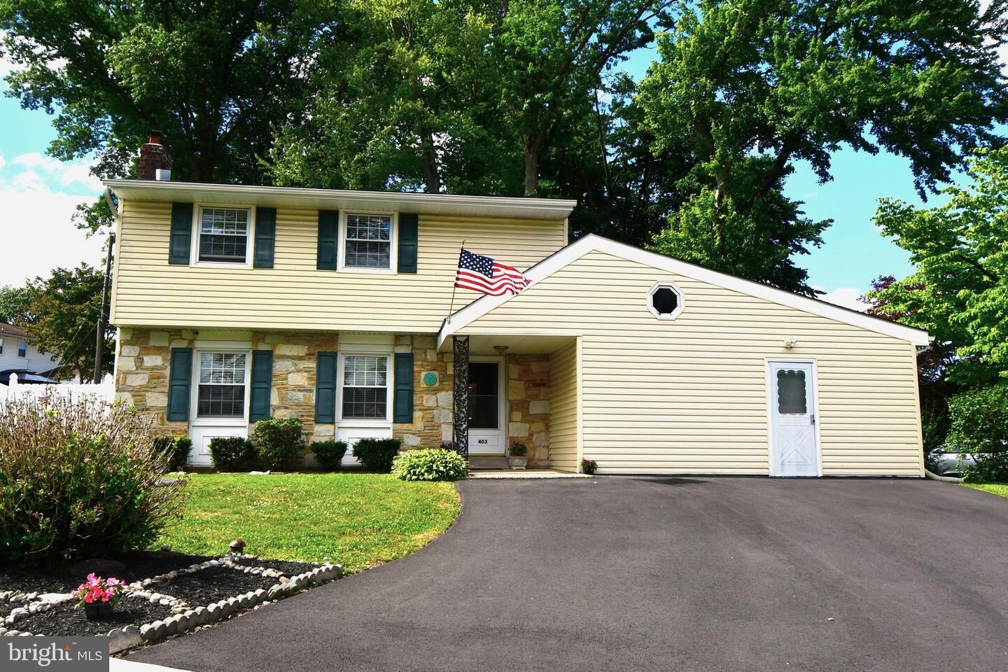 Property Photo:  403 Bruce Road  PA 19053 
