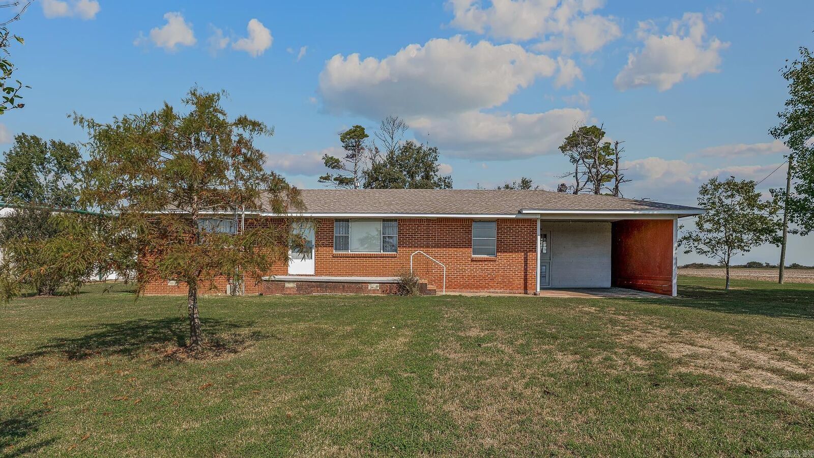 Property Photo:  341 County Road 962  AR 72437 