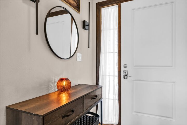 Property Photo:  415 Saddleback Road  IA 52302 