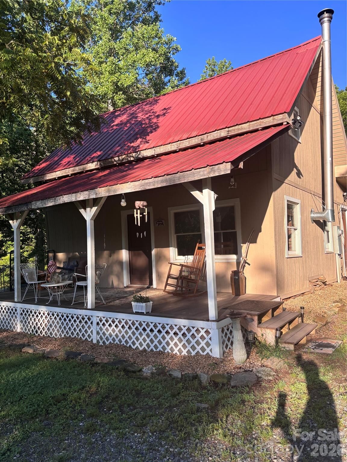 Property Photo: 1239 W McGuinn Road NC 28756