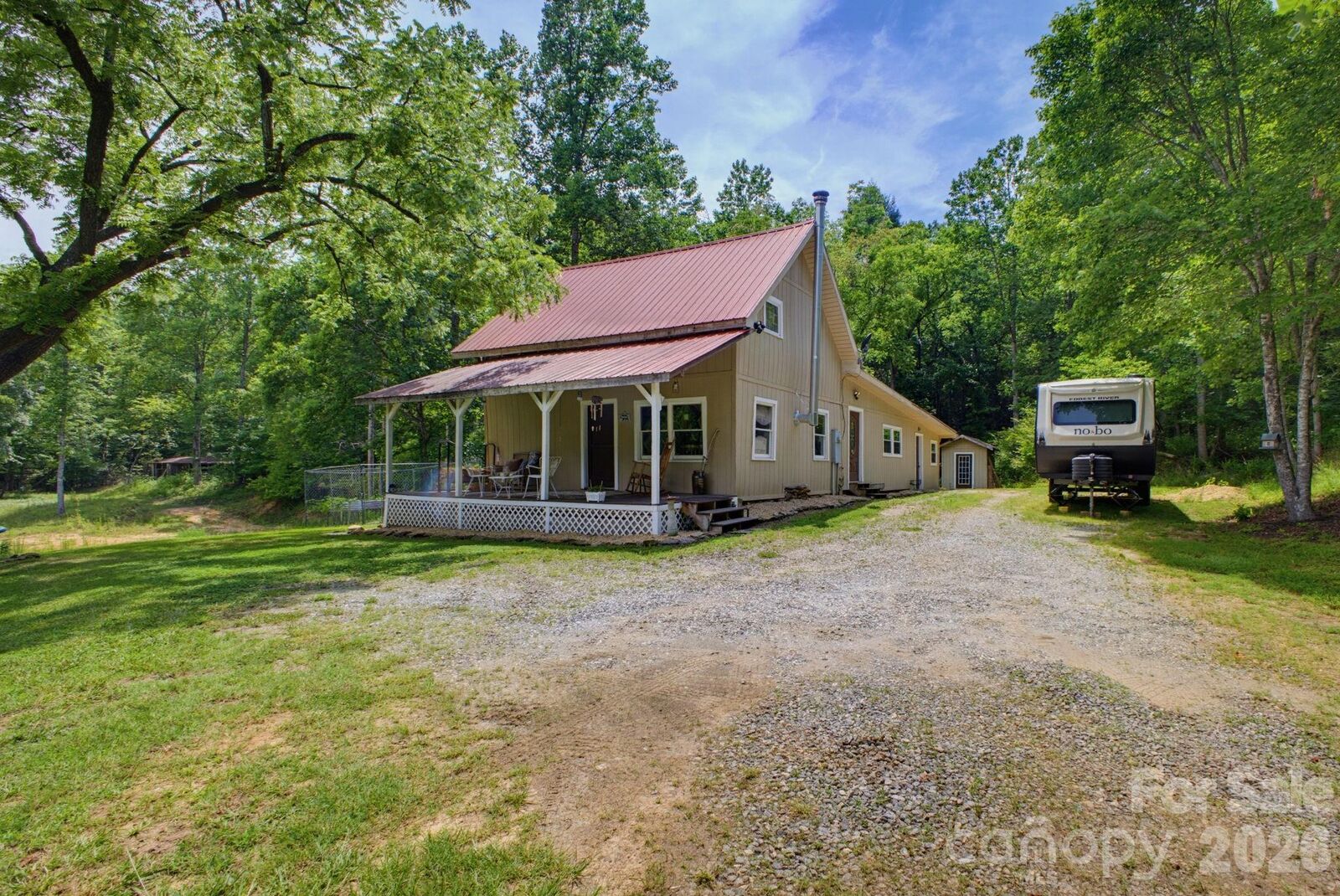 Property Photo: 1239 W McGuinn Road NC 28756