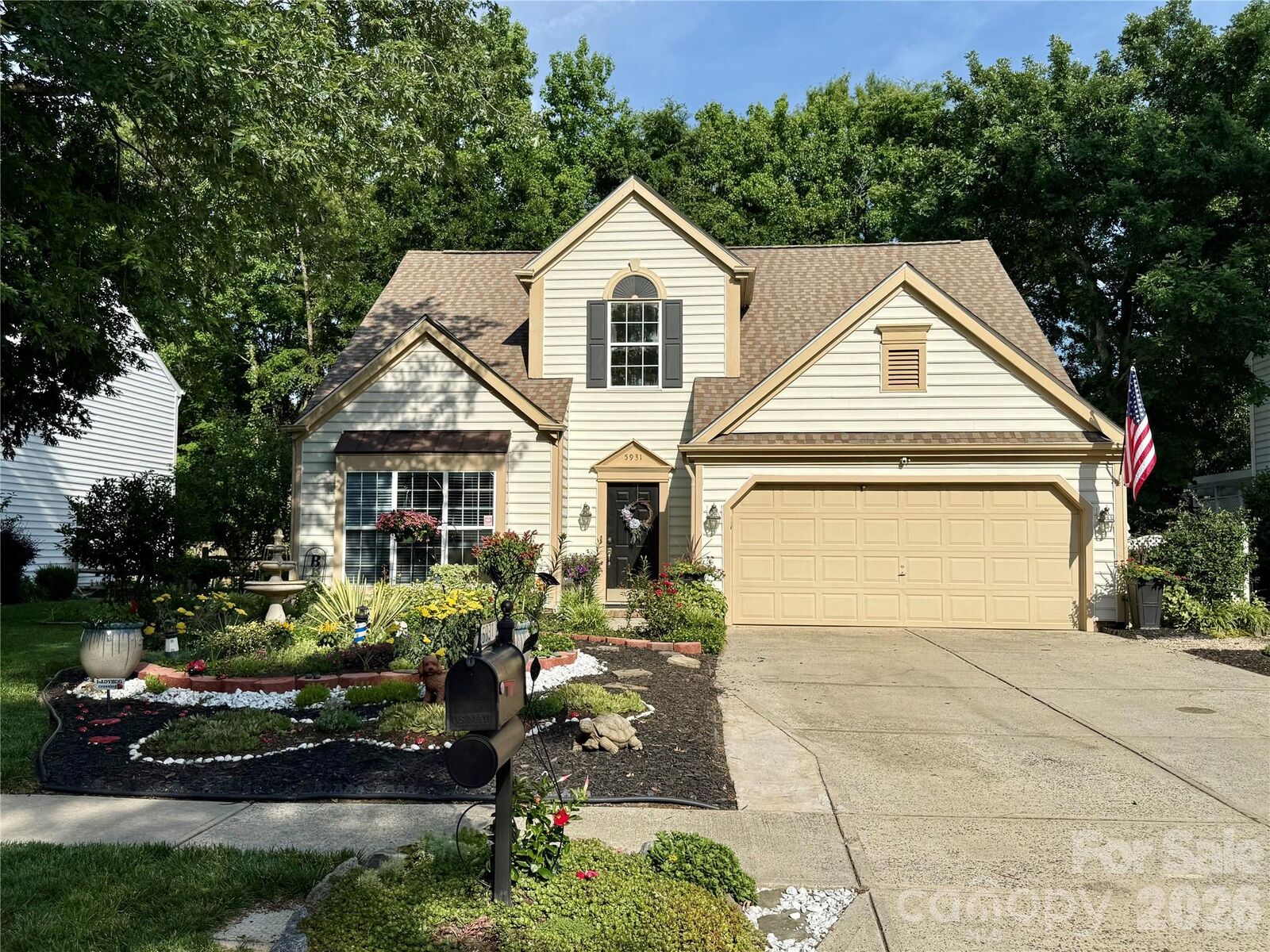Property Photo:  5931 Downfield Wood Drive  NC 28269 