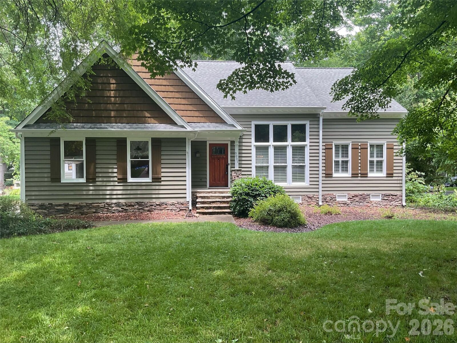 Property Photo: 9037 Willow Trace Court NC 28078
