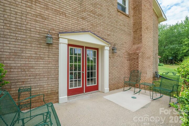 Property Photo: 201 Wellington Drive NC 28092