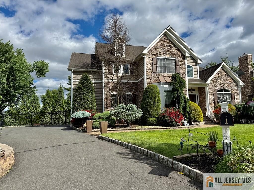 Property Photo: 1 Hartman Court NJ 07066