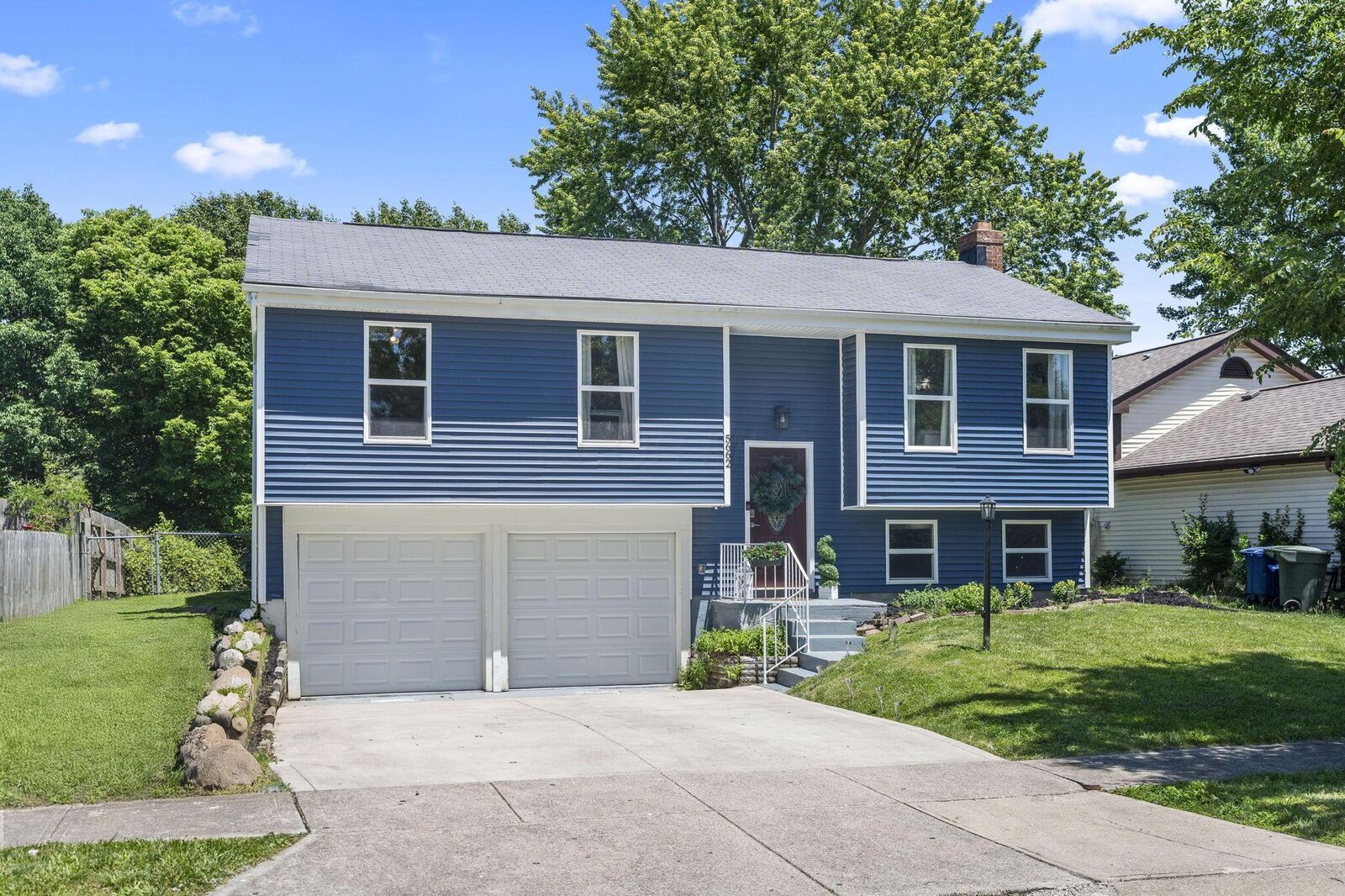 Property Photo:  5662 Andrea Lane  OH 43026 