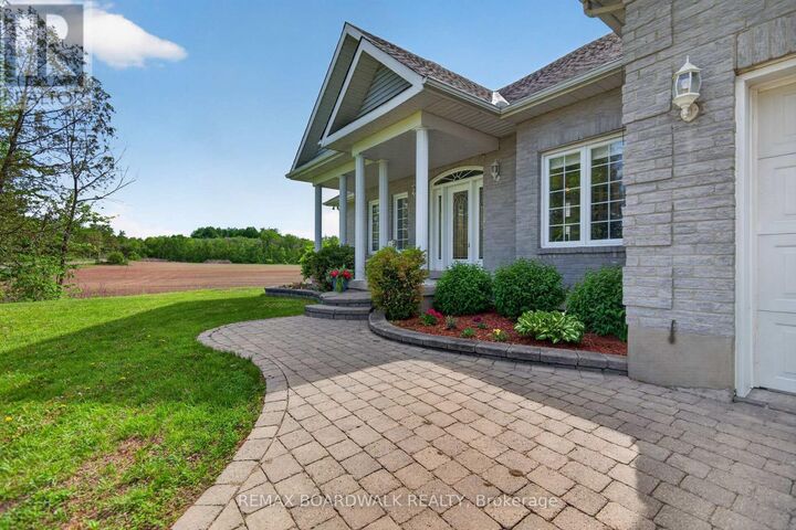 Property Photo:  520 Route 100 Street  ON K4R 1E5 